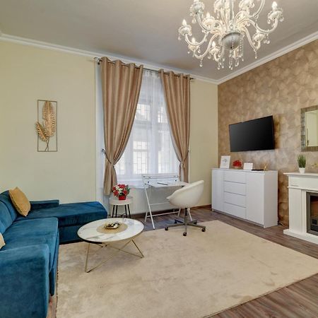 Buda Center Apartment Budapest Exteriör bild